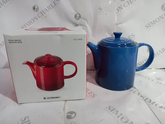 LE CREUSET STONEWEAR GRAND TEAPOT 