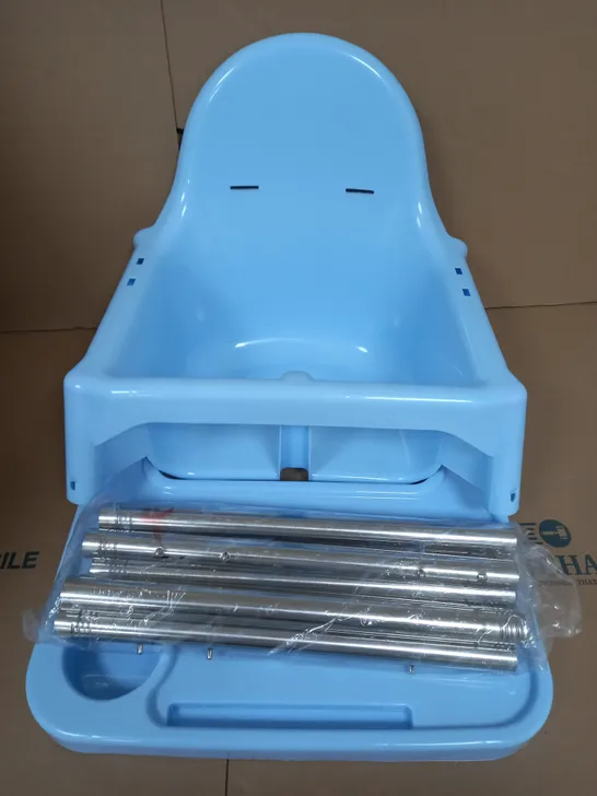 BLUE HIGH CHAIR 