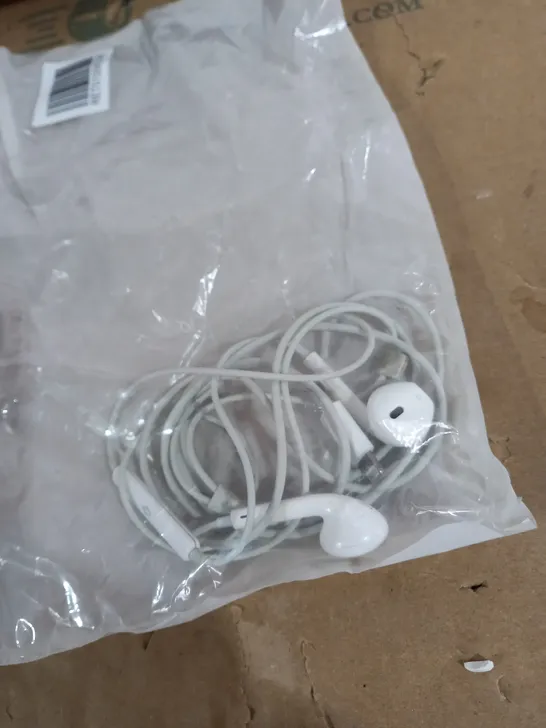 APPLE EARPODS 