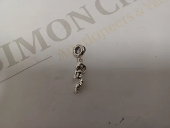 PANDORA DISNEY PRINCESS JASMINE CHARM