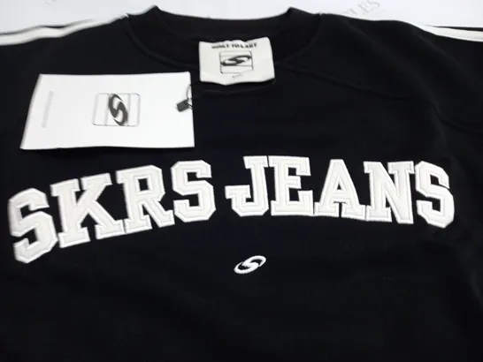 SISTERS AND SEEKERS SKRS BLACK SWEATSHIRT - XL+