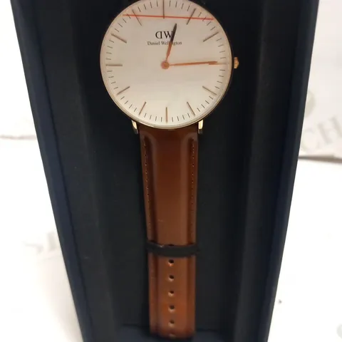 BOXED DANIEL WELLINGTON LADIES CLASSIC ST MAWE WRIST WATCH