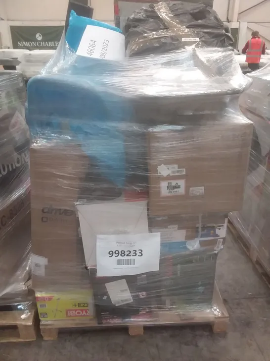 PALLET OF APPROXIMATELY 15 ELECTRICAL ITEMS INCLUDING 