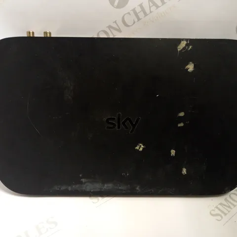 SKY Q SET TOP BOX - ES240