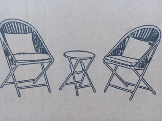 BOXED HOLLY BISTRO SET