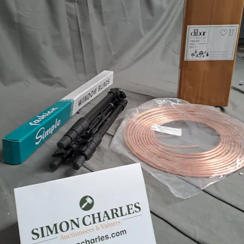 BOX OF APPROXIMATELY 10 ASSORTED ITEMS TO INCLUDE WINDOW BLINDS, COPPER BRAKE LINE, TRIPOD STAND ETC