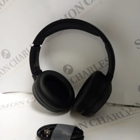 EDIFIER W82ONB HEADPHONES 