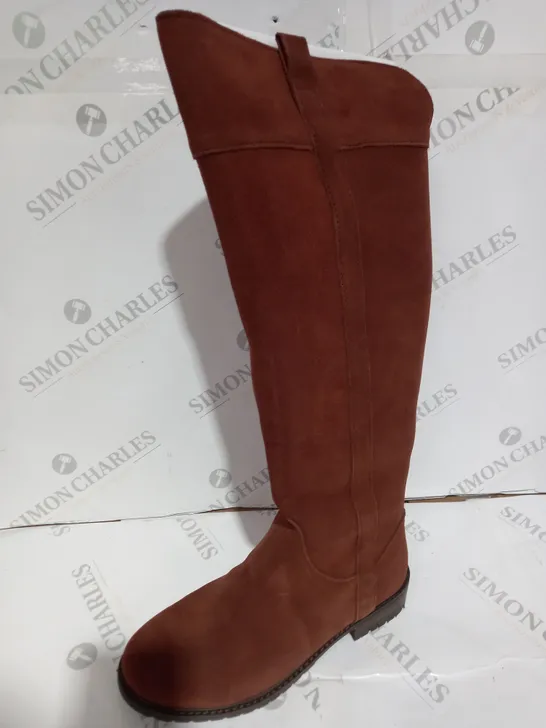 EMU AUSTRALIA HERVEY KNEE HIGH BOOT TAWNY SIZE 6