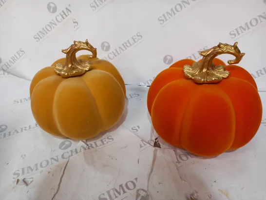 HOME REFLECTIONS SET OF 2 AUTUMN VELVET PUMPKINS