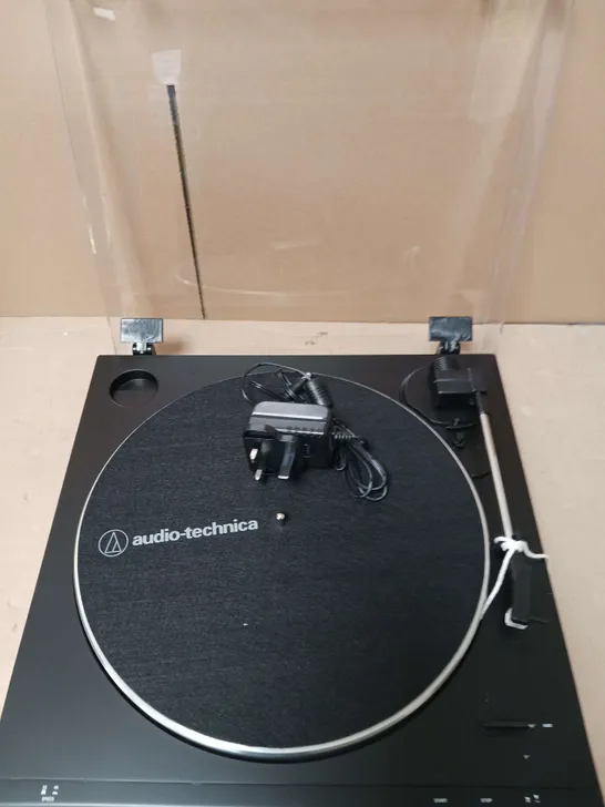 BOXED AUDIO TECHNICAL AT-LP60XUSB TURNTABLE - BLACK