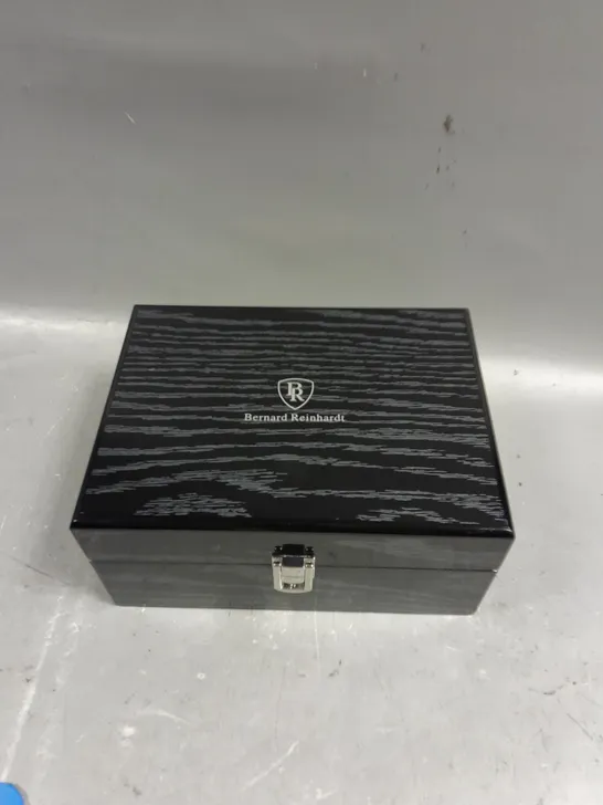 BOXED BERNARD REINHARDT SWISS MOVEMENT WATCH WTIH BLACK DIAL