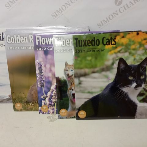 LOT OF 10 ASSORTED 2022 CALENDERS TO INCLUDE TUXEDO CATS, FLOWERS, YOGA PANTS, ETC