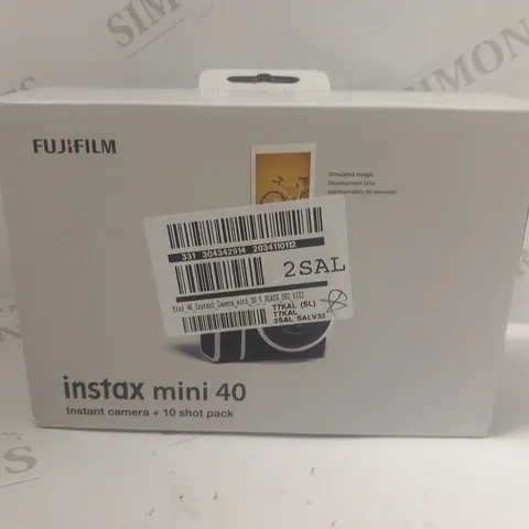 BOXED FUJIFILM INSTAX MINI 40 INSTANT CAMERA