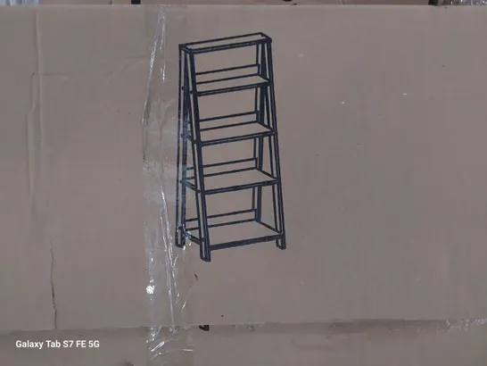 BOXED LADDER SHELF UNIT