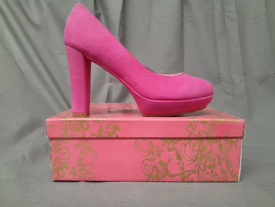 BOXED PAIR OF CLARA'S CLOSED TOE HIGH HEEL SHOES IN FUCHSIA 36