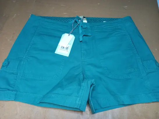 WEIRD FISH WILLOUGHBY SUMMER SHORTS - EMERALD GREEN