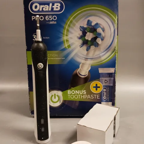 BOXED ORAL-B PRO 650 ELECTRIC TOOTHBRUSH 