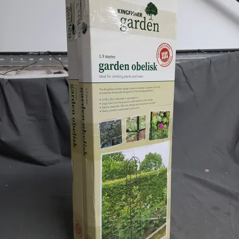 BOXED KINGFISHER GARDEN X2 GARDEN OBELISKS IN DARK GREEN 1.9 METRE