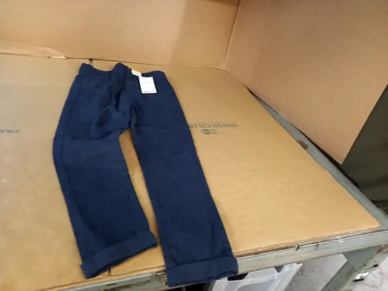 PAIR OF SMART CASUAL TROUSERS SIZE 10/11 YEARS