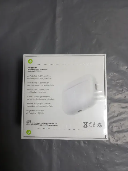 BOXED AND SEALED APPLE AIRPODS PRO 2ND GENERATION WITH MAGSAFE CHARGING CASE IN WHITE