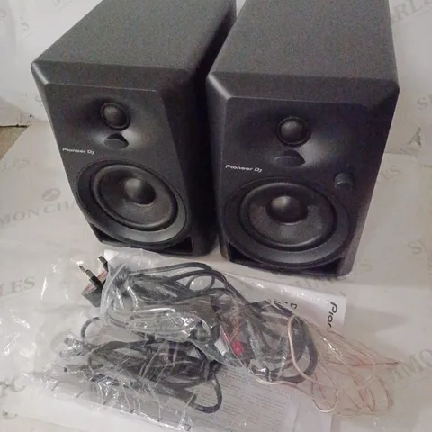 PIONEER DM-40 ACTIVE MONITOR SPEAKER DUO