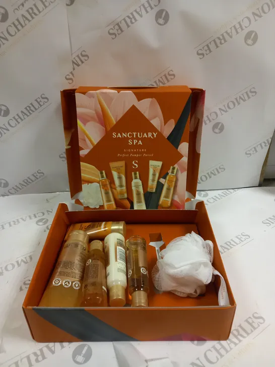 BOXED SANCTUARY SPA SIGNATURE PERFECT PAMPER PARCEL GIFT SET RRP £20