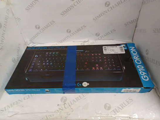 LOGITECH G910 ORION SPECTRUM KEYBOARD 