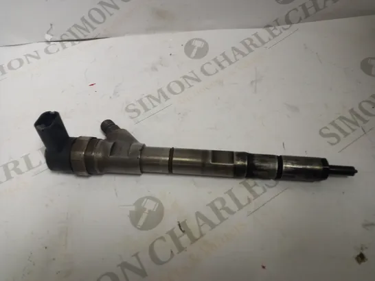 HYUNDAI COMMON RAIL INJECTOR - MODEL UNKNOWN