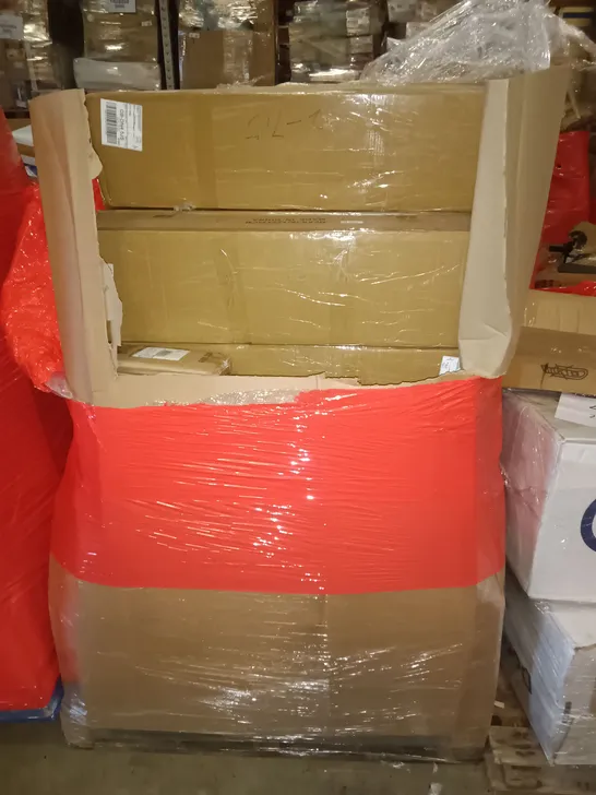 PALLET OF ASSORTED ITEMS TO INCLUDE MULTIPLE BOXED CHRISTMAS TREES