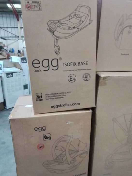 BOXED EGG3 LUXURY PRAM BUNDLE WITH EGG SHELL CAR SEAT IN GLACIER - 5 BOXES RRP £1149