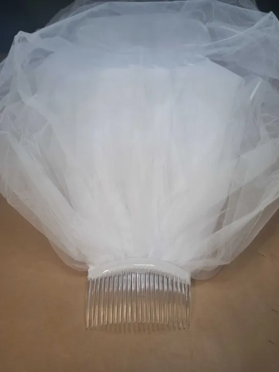 100CM WHITE CURLY EDGE VEIL