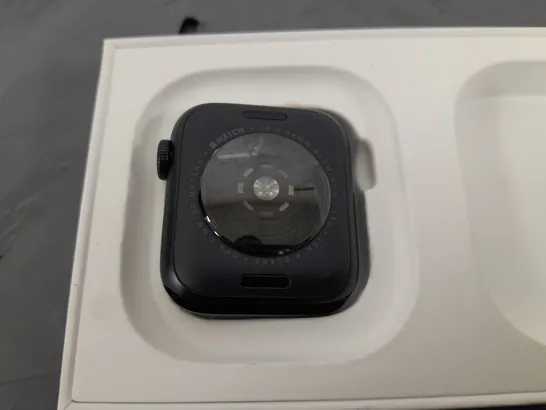 APPLE WATCH SE 40MM