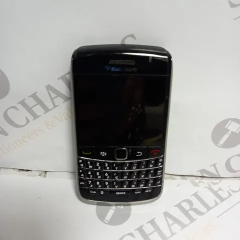 BLACKBERRY BOLD 9700 MOBILE PHONE 