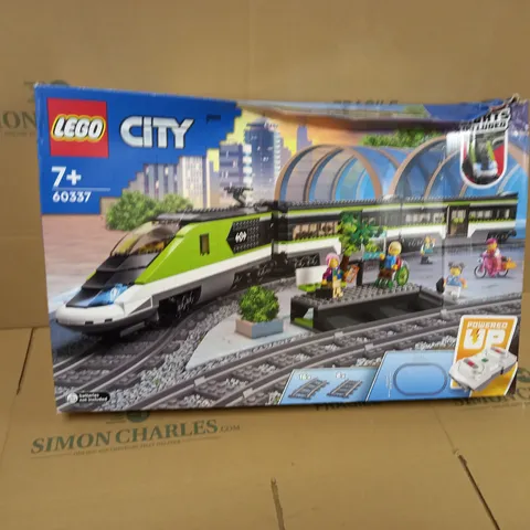 LEGO EXPRESS PASSENGER TRAIN 60337 7+