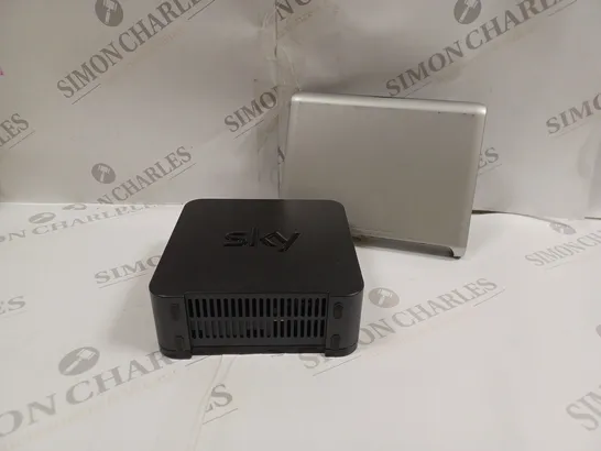 BOXED SKY BROADBAND WIRELESS ROUTER SR102