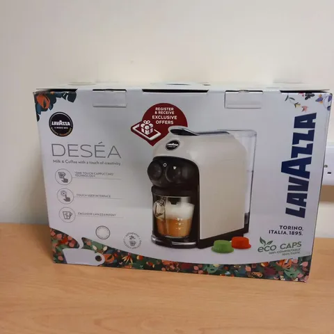 BOXED LAVAZZA DESEA ECO CAPS COFFEE MAKER WHITE CREAM