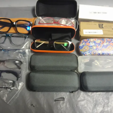 LOT OF APPROXIMATELY 25 ASSORTED PAIRS OF GLASSES TO INCLUDE MIU MIU, GD COLLECTION AND FASHION GLASSES