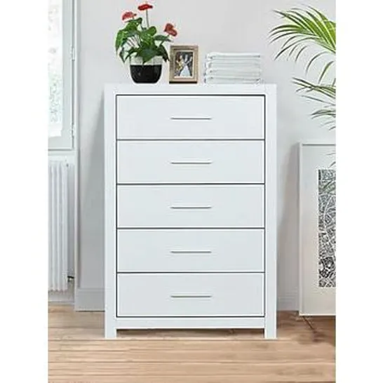 BOXED RIO 5-DRAWER CHEST IN WHITE 