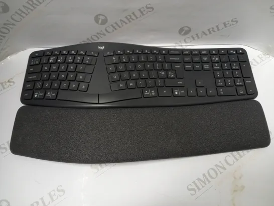 LOGITECH ERGO K860 WIRELESS ERGONOMIC KEYBOARD