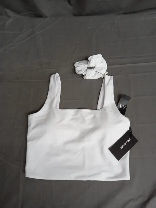 YPB SCULPT LUX SPORTS TOP AND SCRUNCHIE SET IN WHITE SIZE M