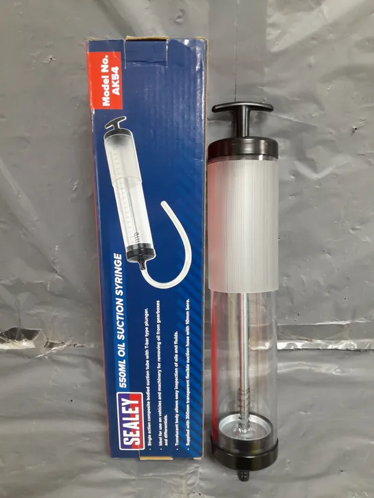 BOXED SEALEY GEARBOX/DIFFERENTIAL OIL SUCTION SYRINGE 550ML – AK54