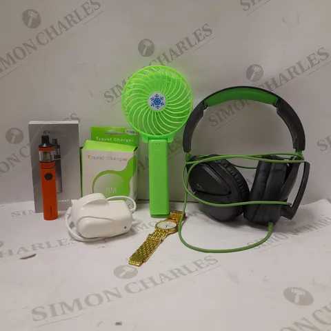 LOT OF APPROX 20 ASSPORTED ITEMS TO INCLUDE - TRAVEL CHARGER - TURTLE BEACH HEADSET XBOX - MINI FAN ECT