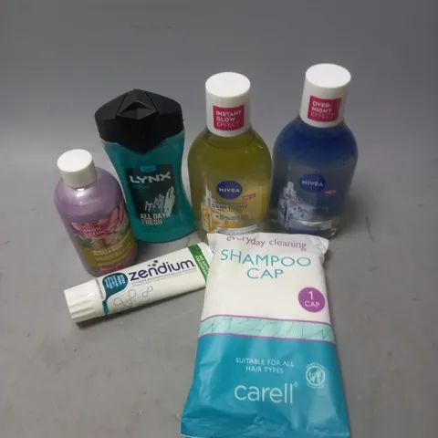 APPROXIMATELY 20 ASSORTED COSMETIC PRODUCTS TO INCLUDE - NIVEA MICELLAR WATER - LYNX SHOWER GEL - CARELL SHAMPOO CAP - ETC