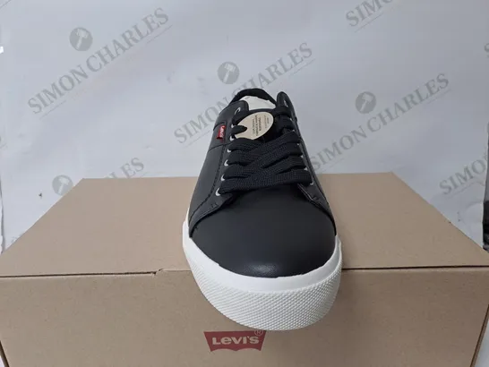 BOXED PAIR OF LEVI WOODWARD BLACK TRAINERS - SIZE 8