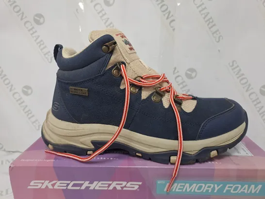 SKECHERS HIGH TOP LACE UP HIKER BOOTS NAVY UK SIZE 4.5