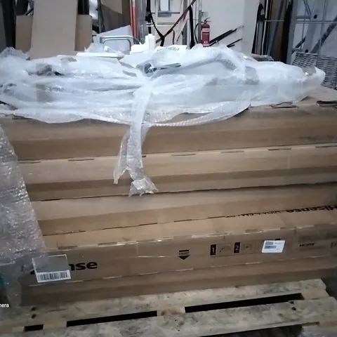 PALLET OF 6 ASSORTED DAMAGED TELEVISIONS