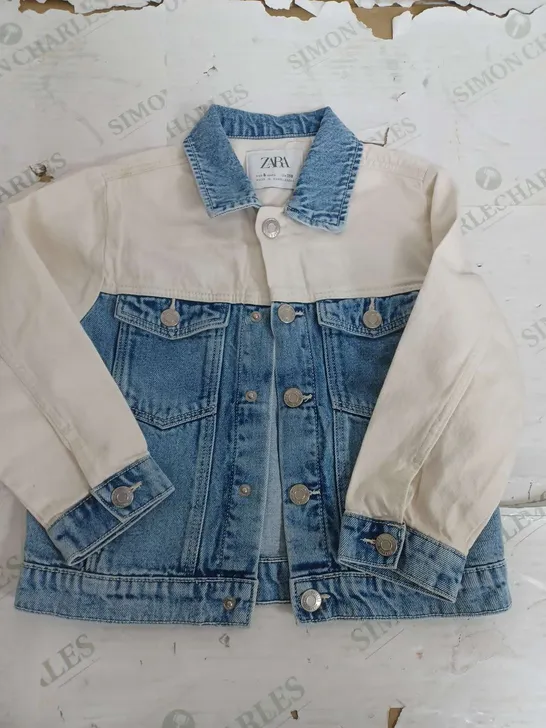 ZARA DENIM BUTTON UP JACKET - SIZE 5 YEARS