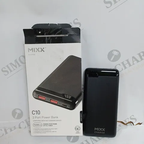 BOXED MIXX C10 3 PORT POWER BANK 