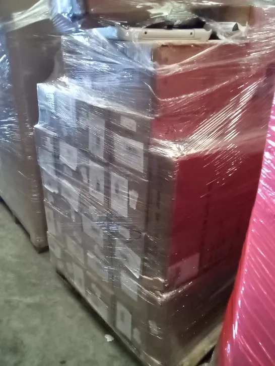 PALLET OF ASSORTED ITEMS INCLUDING CERAMIC HOTPLATE, TOILET SEAT, STEP LADDER, GAS WATER HEATER, BABY PLAY MATS 