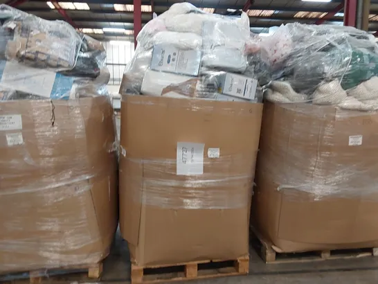 LARGE PALLET OF ASSORTED BEDROOM AND COMFORT BASED PRODUCTS TO INCLUDE; PILLOWS, SUPPORT SEAT CUSHIONS, SIMILARLY RELATED GOODS AND HOUSEHOLD ITEMS